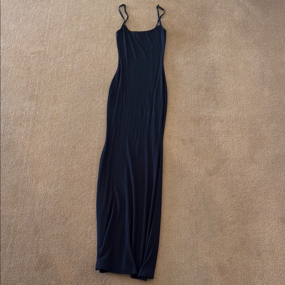 Elegant Black Maxi Dress